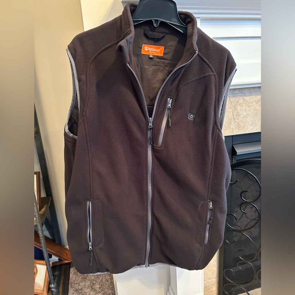 Women’s heated fleece vest XXL. Are you always cold? This heated vest performs!